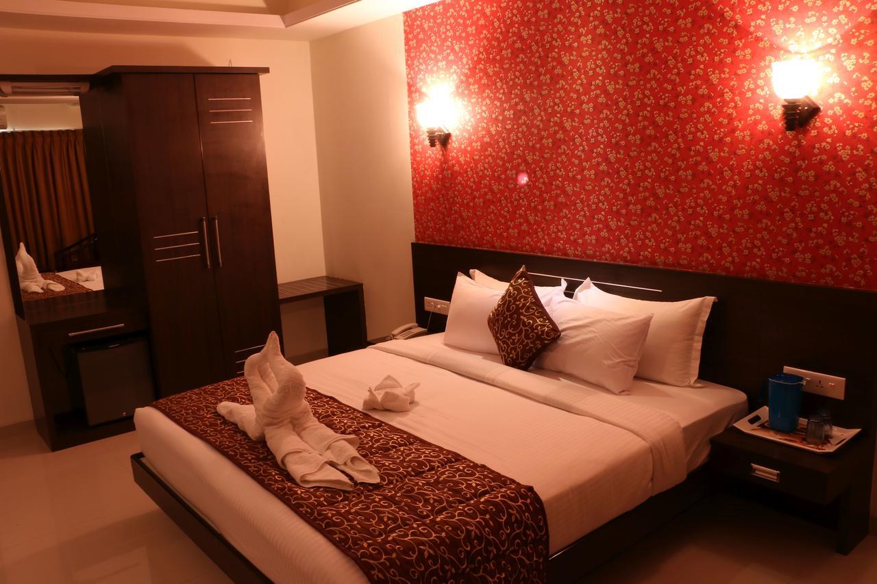 Hotel Reevanta Даман Экстерьер фото