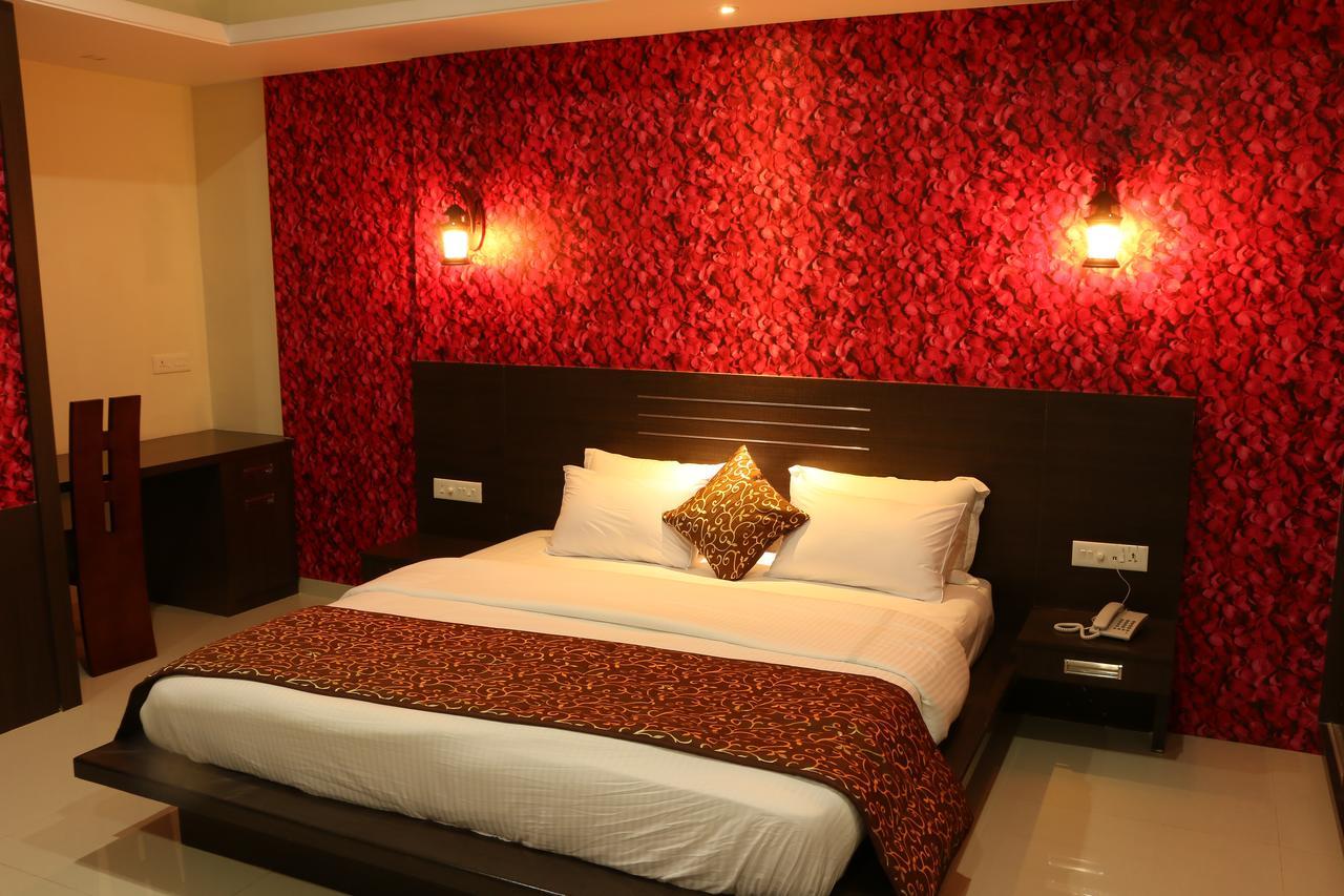 Hotel Reevanta Даман Экстерьер фото