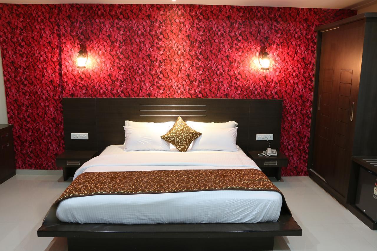 Hotel Reevanta Даман Экстерьер фото